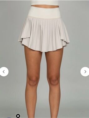 GOLD HINGE Cream Tennis Skirt NWT size XS